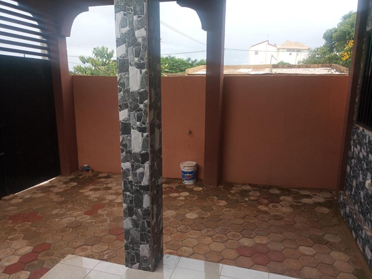 Residence Lynda Prestige Ouagadougou Quarto foto